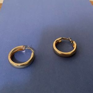 Beautiful hoop earrings, 1 1/2”
